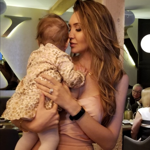 Meet your Posher, Jasmin - Picture 8 of 10